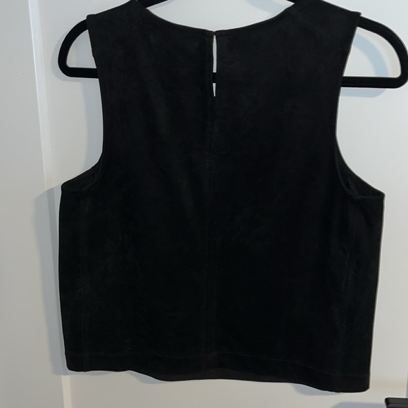 Banana Republic Sleeveless Solid Black Suede Boxy Top - Picture 5 of 7
